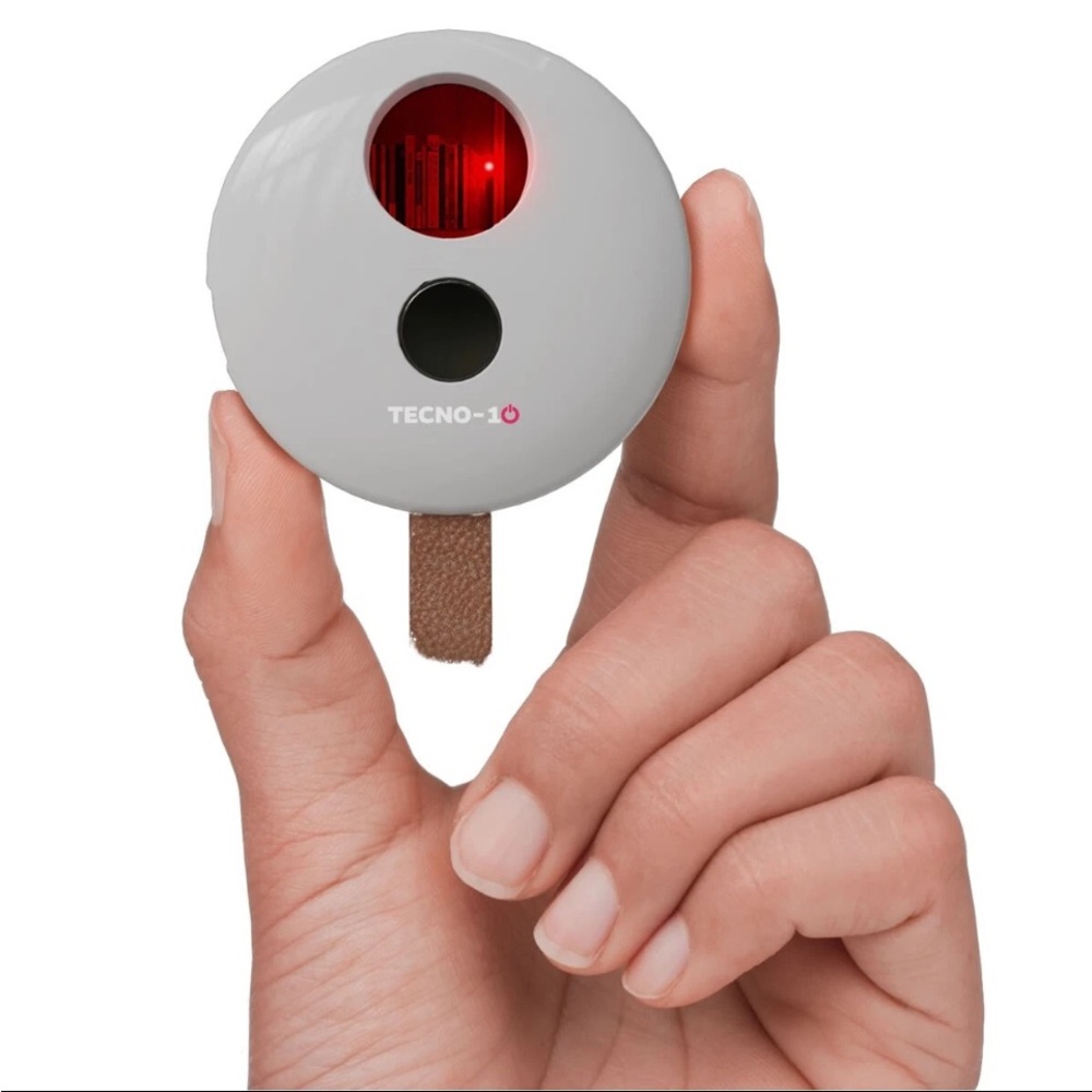 White Hidden Camera Detector - Picture 7 of 13